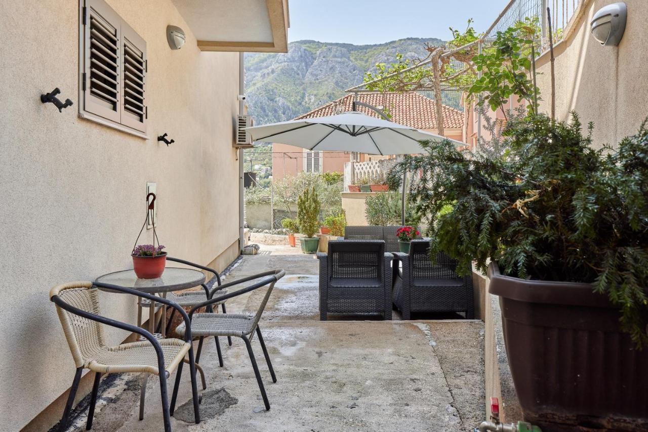 Apartment Mrsulja Kotor Exterior photo
