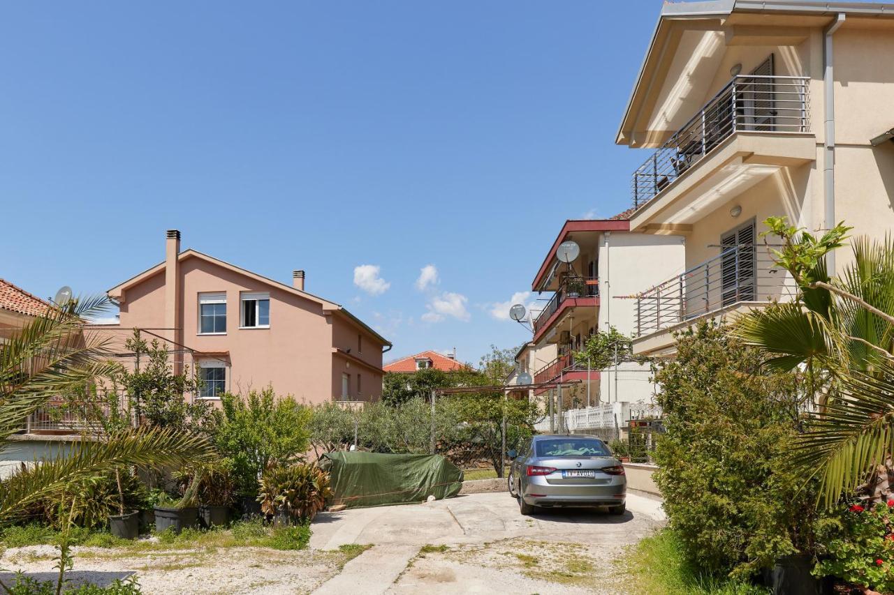 Apartment Mrsulja Kotor Exterior photo